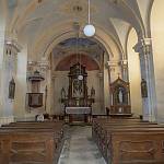 Horní Kruty - kostel sv. Václava, pohled k oltáři (2018)