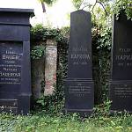 Kolín - nový židovský hřbitov, hrobky Ignáce Bauera a Kláry a Filipa Kafkových (2012)
