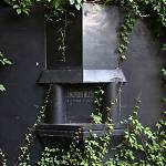 Kolín - nový židovský hřbitov, hrobka Jindřicha Kleinera (2012)