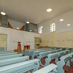 Kolín - kostel Českobratrské evangelické církve, interiér od jihovýchodu (2018)