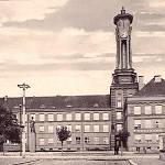 Kolín - gymnázium, tehdy ještě obchodní akademie (okolo roku 1930, foto neznámý autor)