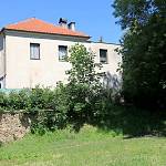 Opaovice - lovecký zámeček od jihu (2017)