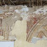 Nebovidy - dolní tvrz, malby z 19. století v obytné budově (2018)