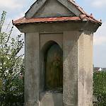 Veltruby - kaplička sv. Vojtěcha před opravou (2006)