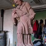 Vitiice - socha sv. Jana Nepomuckého po restaurování (2017)