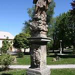 Zásmuky - socha sv. Jana Nepomuckého, celek (2007)