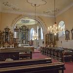 Žiželice - kostel sv. Prokopa, pohled k presbytáři (2018)