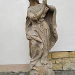 Žiželice - Mariánský sloup, obnovená socha P. Marie (2022, Mirka Tomešová)