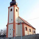 Rostoklaty - kostel sv. Martina, pohled od jihozápadu (2016)