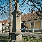 Křížek ve Vykáni, repro vlastní fotografie z roku 2002
