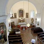 Týnec nad Labem - kostel sv. Jana Křtitele, pohled do lodi z kruchty (2017)