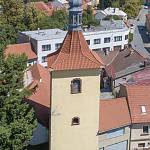 Kostelec nad Černými lesy - zvonice u kostela sv. Jana Křtitele (2018)