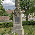Němčice - socha panny Marie, celek (2018)