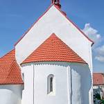 Kojice - kostel sv. Petra a Pavla od východu (2008)