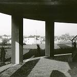 Kolín - městský vodojem, průhled ochozem (1930, neznámý autor, SOkA Kolín)