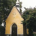 Jelen - kaple sv. Jiří (repro vlastní fotografie z roku 1999)