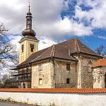 Solopysky - kostel sv. Bertoloměje a kaple Kalvárie (2022)
