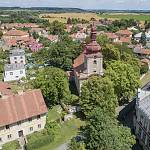 Žehuň - kostel sv. Gotharda, pohled od severozápadu (2018)