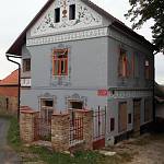 Svojšice - dům čp. 77 od severovýchodu (2009)
