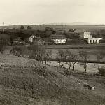 Štítary - pohled na přečerpávací stanici a ještě stojící mlýn (kolem roku 1905, SOkA Kolín)