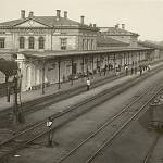 Kolín - železniční nádraží, druhá staniční budova (1900)