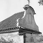 Poříčany - márnice od jihu (1970 archiv obce)