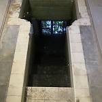 Kolín - ulice Na Hradbách, Rabínův dům čp. 124, prostřední mikve s přírodní vodou z pramene (2012)