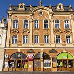 Kolín - Karlovo náměstí, dům čp. 89 U bílé labutě (2025)