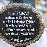 Ovčáry - hřbitov, hrob Anny Hailové, nápisová deska (2016)