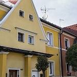 Kolín - ulice U Borků, řadové domy čp. 652 - 655  (2017)