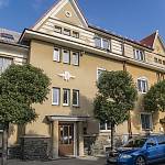 Kolín - ulice U Borků, řadové domy čp. 682 - 683 (2017)