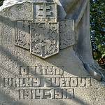 Radovesnice II - památník padlým v 1. světové válce, nápis na čelní straně (2018)