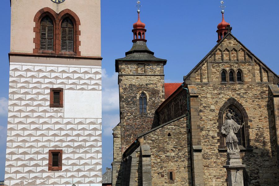 Kouřim - zvonice a kostel sv. Štěpána