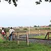 Kolín - řepařská naučná stezka, cyklisté na trase stezky