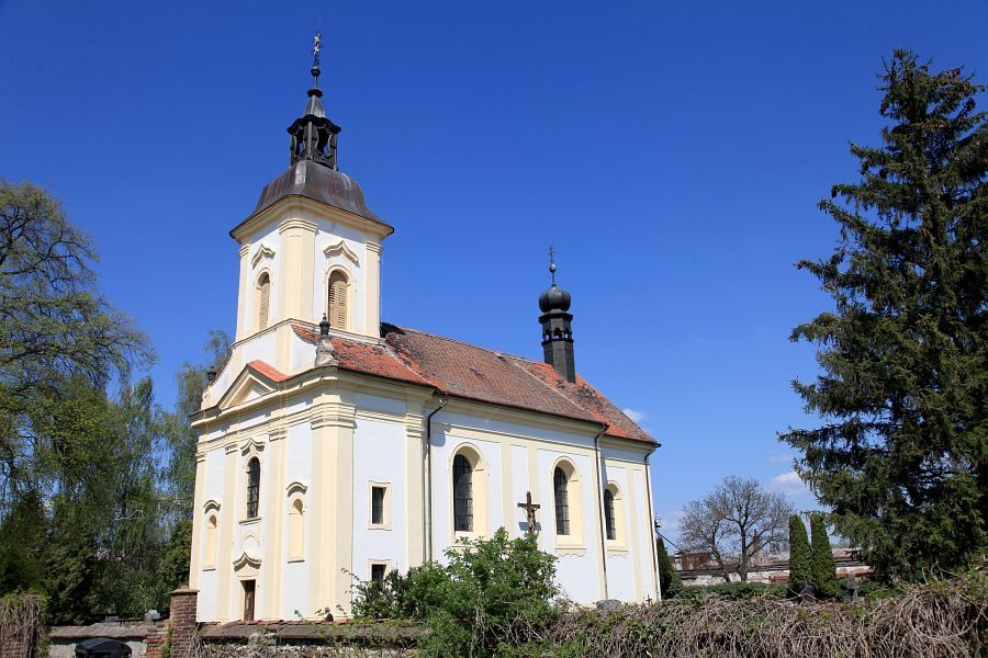 Předhradí - kostel Nanebevzetí Panny Marie