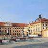 Jaroměřice nad Rokytnou - zámek, čestný dvůr