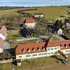 Ostrov - celkový pohled na zámecký areál