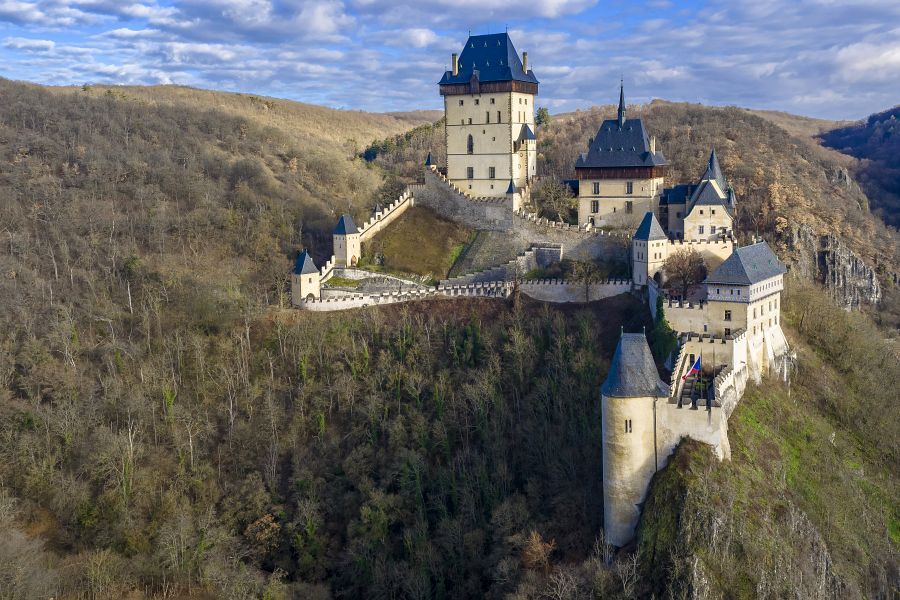 Hrad Karlštejn - celkový pohled